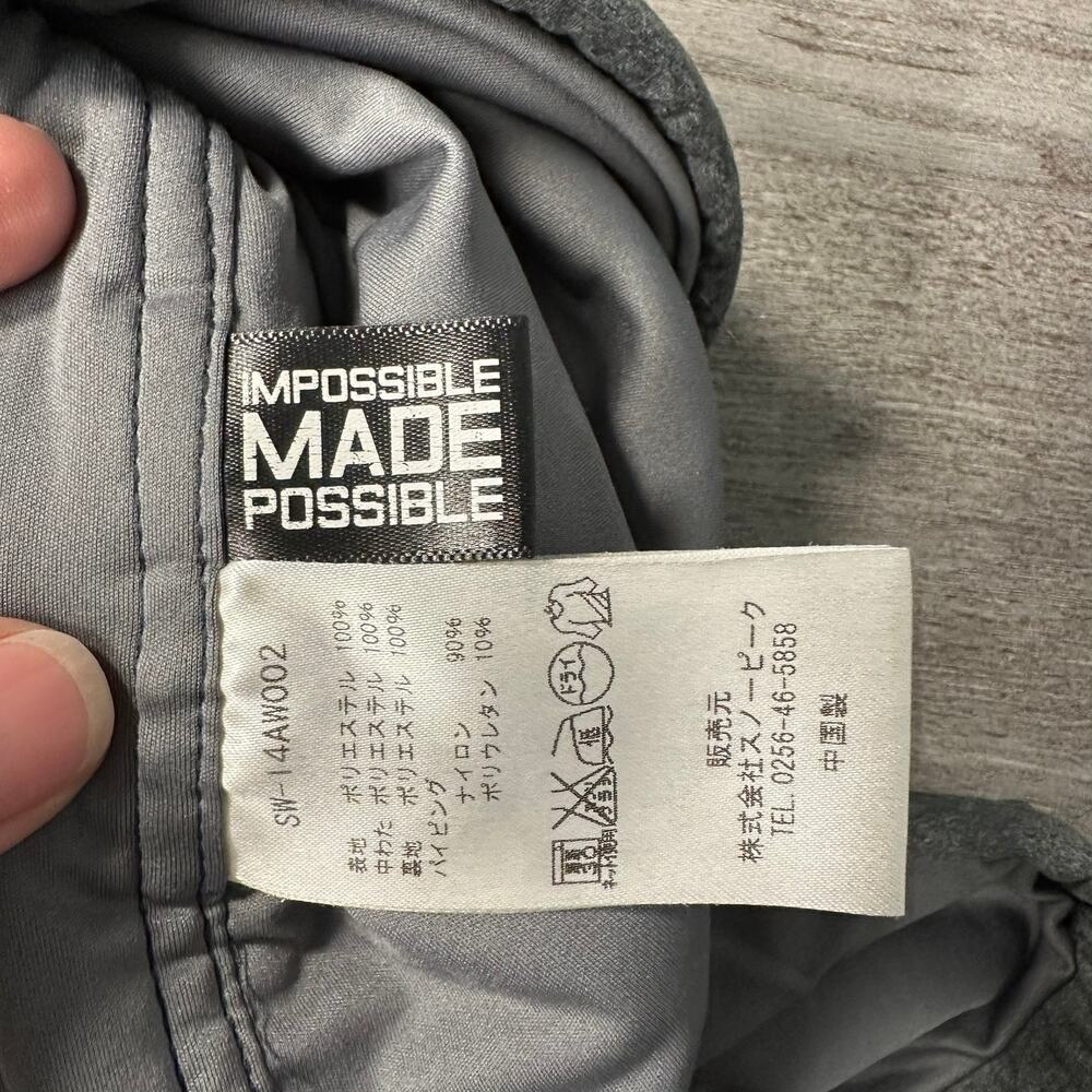 Snow Peak Pull Over Half Button Quilted Long Jack… - image 8